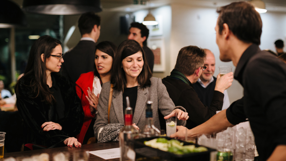 5 Ways to Throw Amazing Corporate Holiday Parties